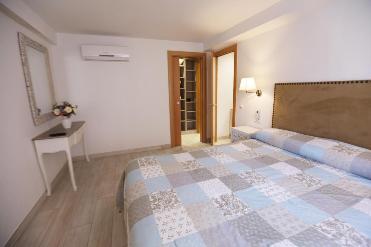 Apartamento Montes De Oca Lägenhet Málaga Exteriör bild